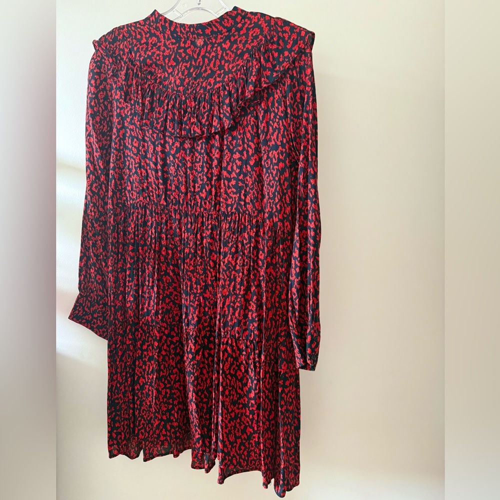 Red and Black graphic print long sleeve Dress